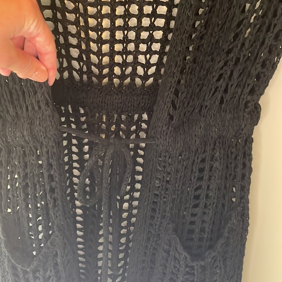 Look By M New York Hooded Crochet Tie Waist Layering Vest (Size M/L) - Picture 7 of 10